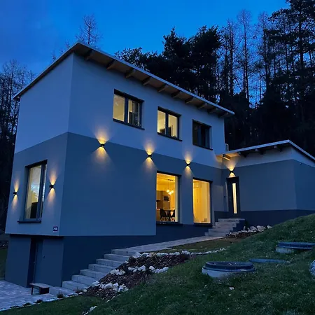 The Houses - Chata U Sjezdovky 1 Velke Mezirici Exterior photo